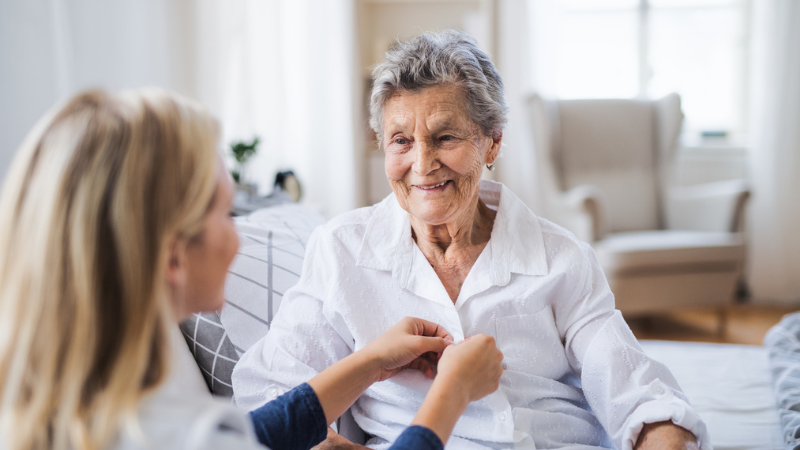 Peculiarities of drawing up a lifetime maintenance contract - consultant.net.ua