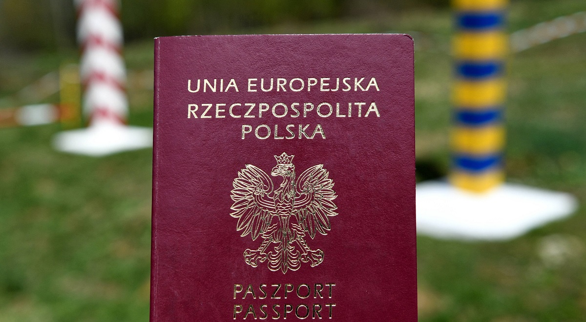 Legal support for obtaining Polish citizenship - consultant.net.ua