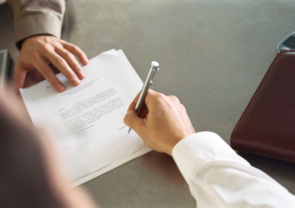 Legal nuances of drawing up a lifetime maintenance contract - consultant.net.ua