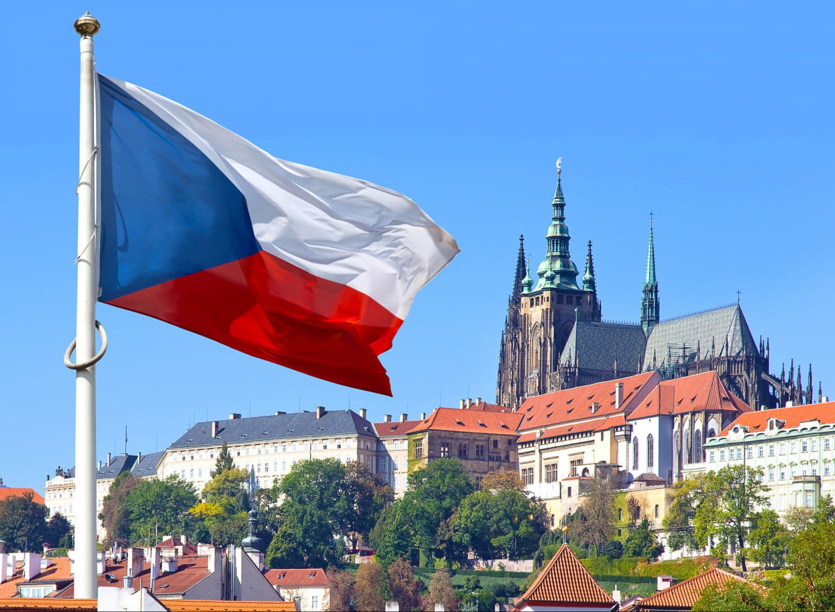 How to get a residence permit for Ukrainians in the Czech Republic - consultant.net.ua