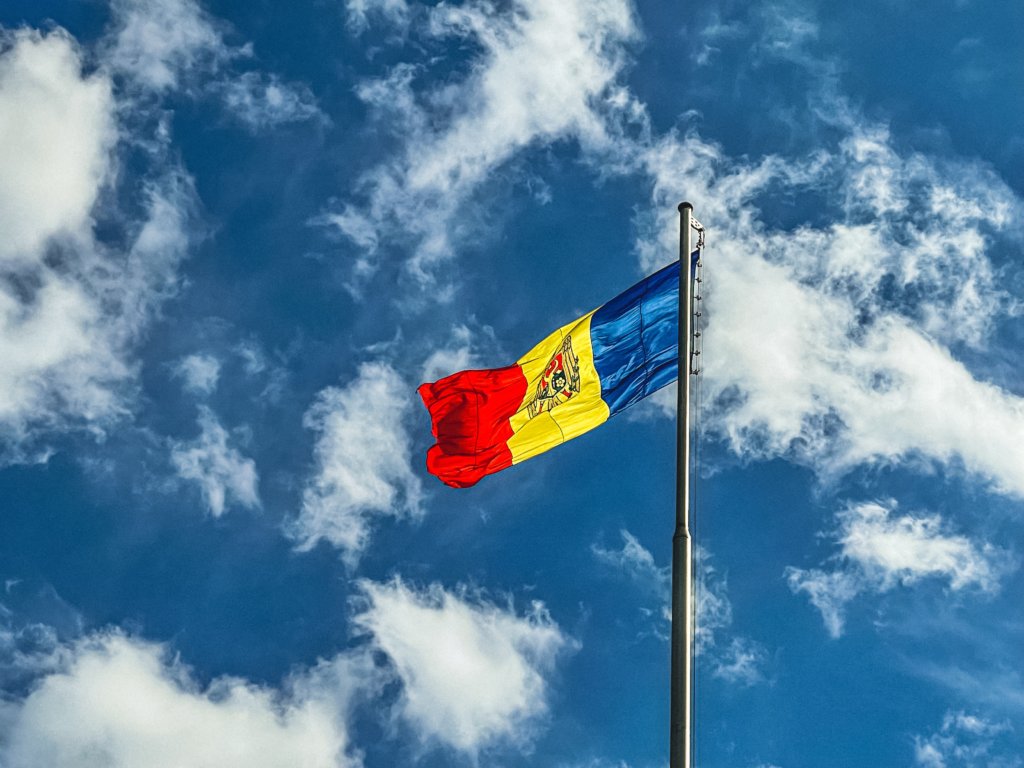 Скільки коштує отримати громадянство Молдови у 2025 році: офіційні платежі, приховані витрати та послуги юристів - consultant.net.ua
