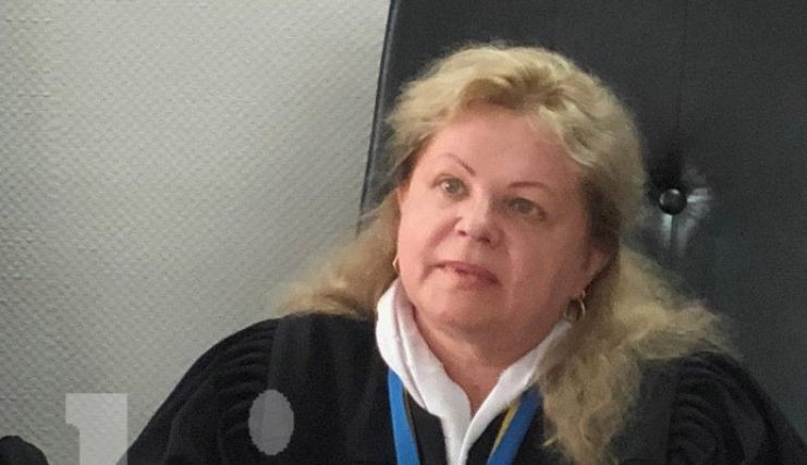 Почало гойдати судову гілку влади України - consultant.net.ua