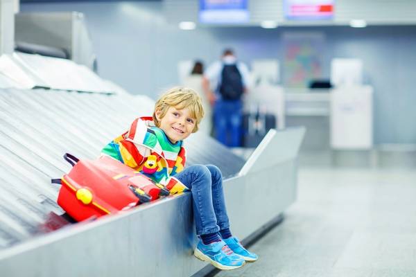 Legal support of children traveling abroad - consultant.net.ua