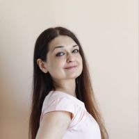 Грунт Юлія
